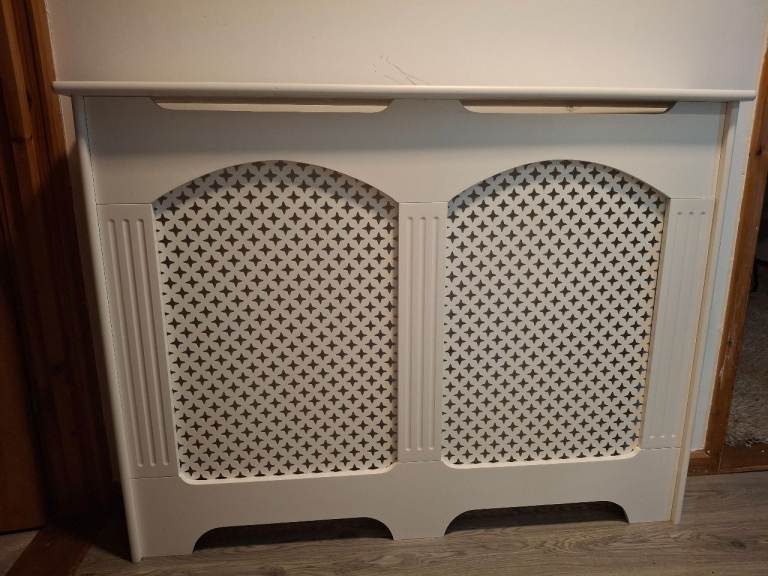 Radiator cover