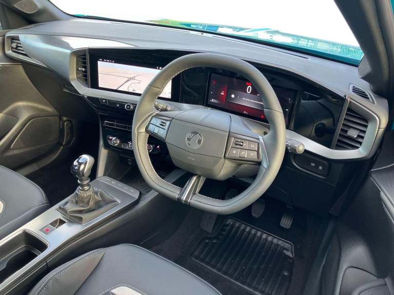 2025 Vauxhall Mokka 1.2 Turbo 136 Ultimate 5dr SUV Manual