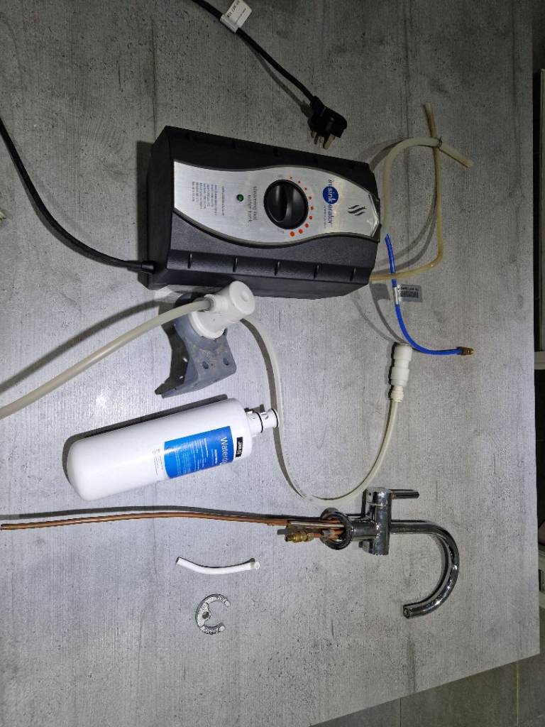 Insinkerator hot water tank system