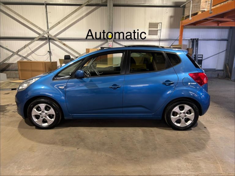 Kia venga automatic 2011 79,000 miles long mot fsh
