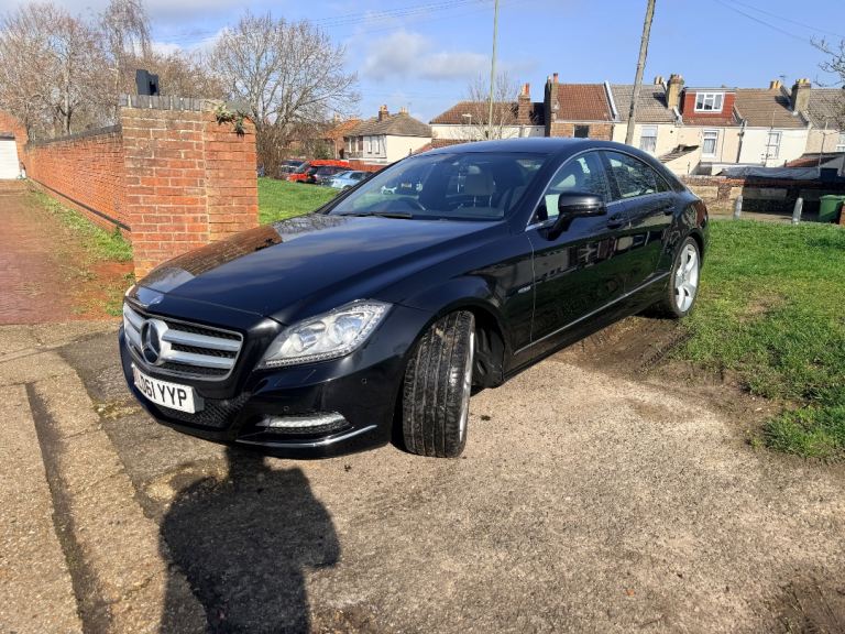Mercedes Benz CLS 320CDI-MINT CONDITION!