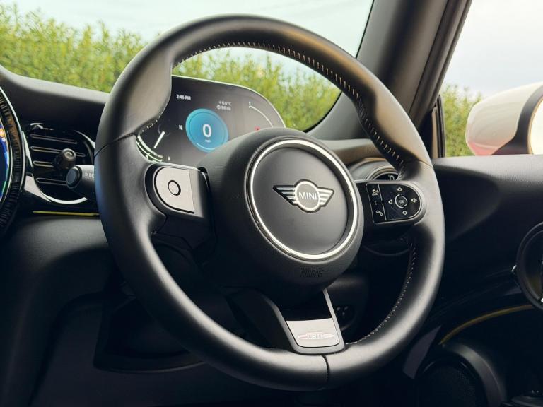 2021 MINI Hatch 1.5 Cooper Sport 3dr HATCHBACK PETROL Manual