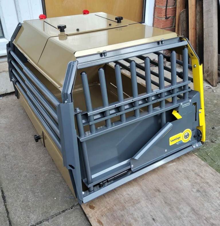 Mimsafe / Variocage Transit single dog cage ( MiniMax ) Adjustable & Lockable