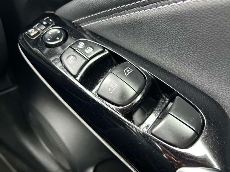 2024 Nissan Juke 1.6 Tekna SUV 5dr Petrol Hybrid Auto Euro 6 (143 ps) SUV PETROL/ELECTRIC Automatic