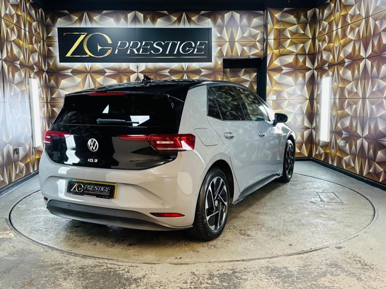 2022 Volkswagen ID.3 150kW Family Pro Performance 58kWh 5dr Auto HATCHBACK ELECTRIC Automatic