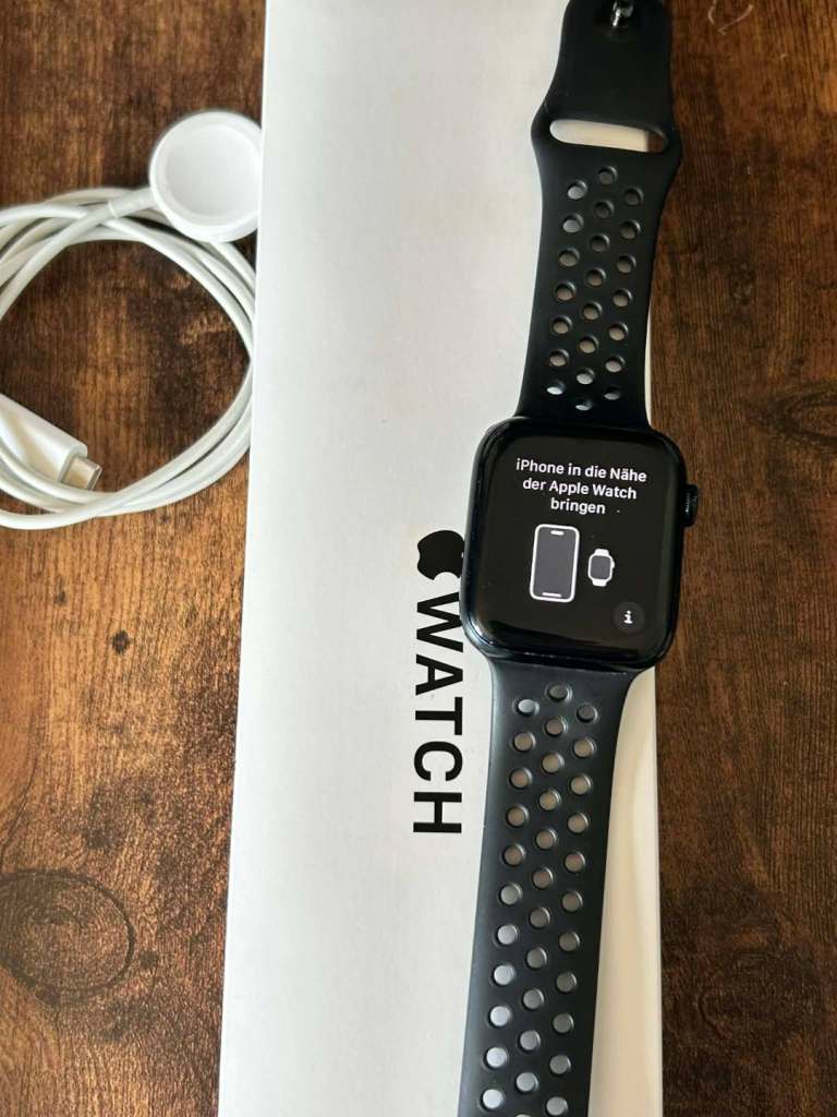 Apple watch 