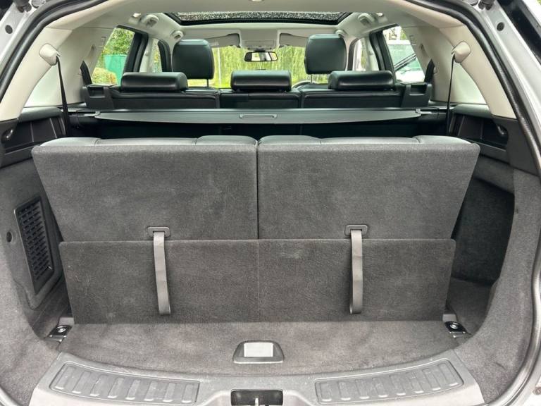 2017 Land Rover Discovery Sport 2.0 TD4 HSE SUV 5dr Diesel Auto 4WD Euro 6 (s/s) (180 ps) ESTATE ...