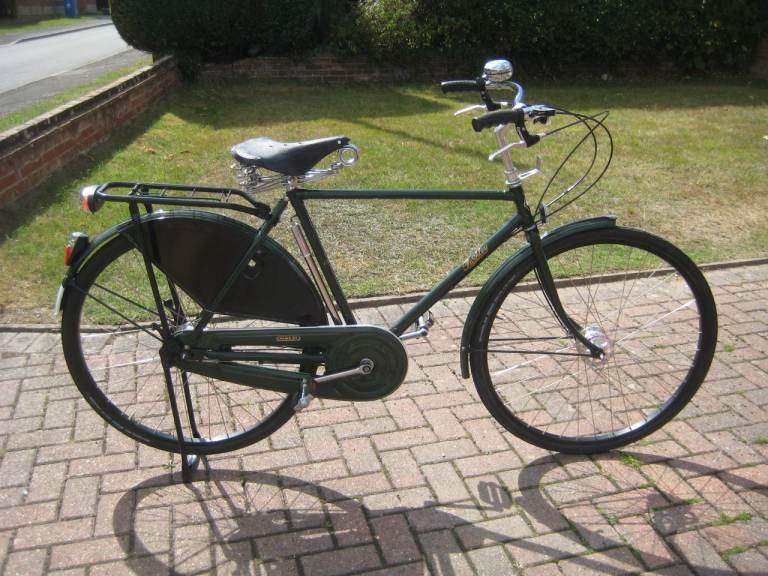 Pashley Sovereign Roadster Bicycle, RARE in Regency Green, Loved and Cherished