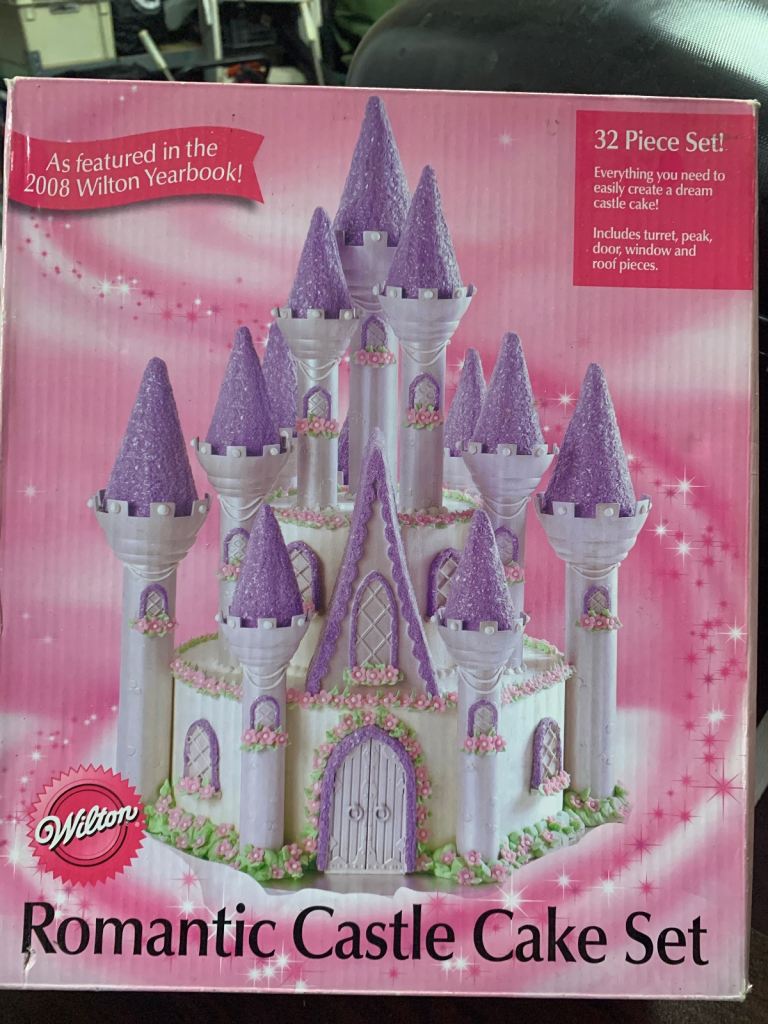 Romantic castle cake set 