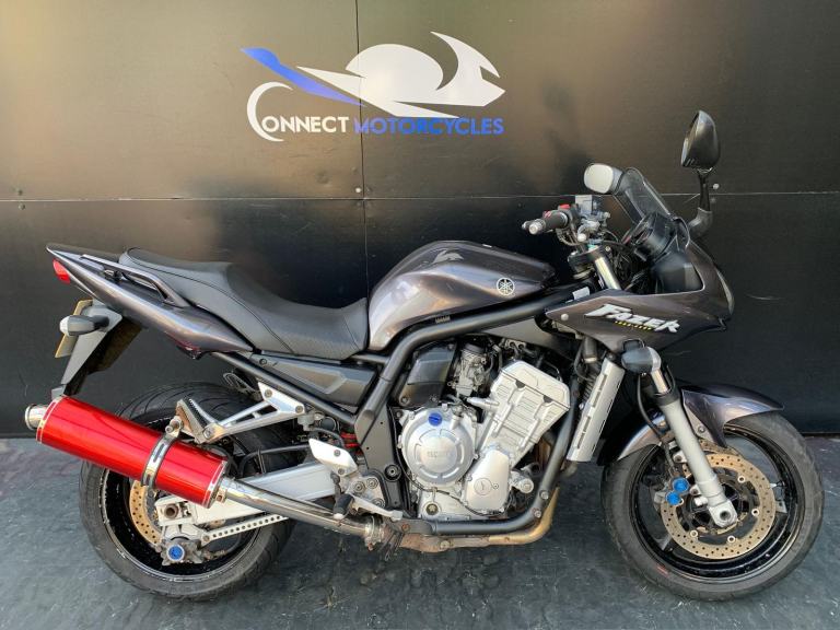 YAMAHA FZS 1000 FAZER 2005 PROJECT BIKE HPI CLEAR