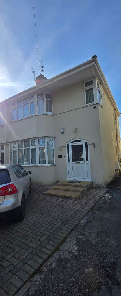 3 bed house to rent