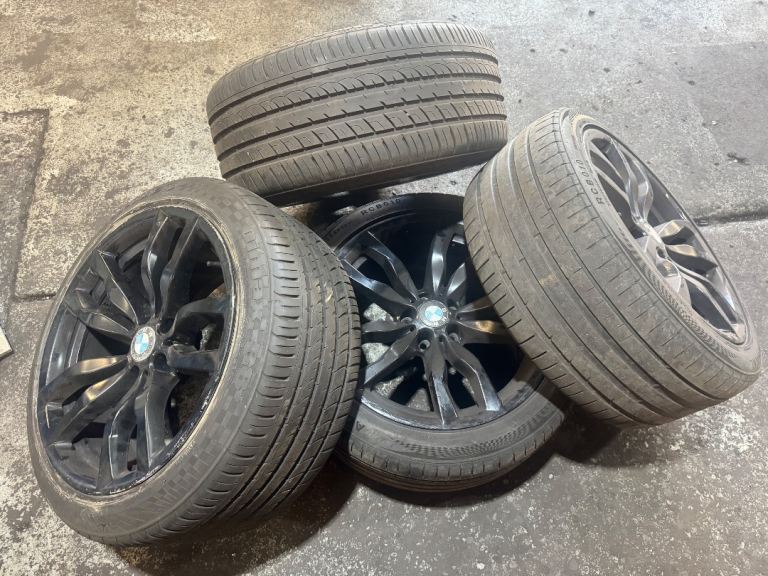 GENUINE BMW X5/X6 ALLOY WHEELS BLACK 20”