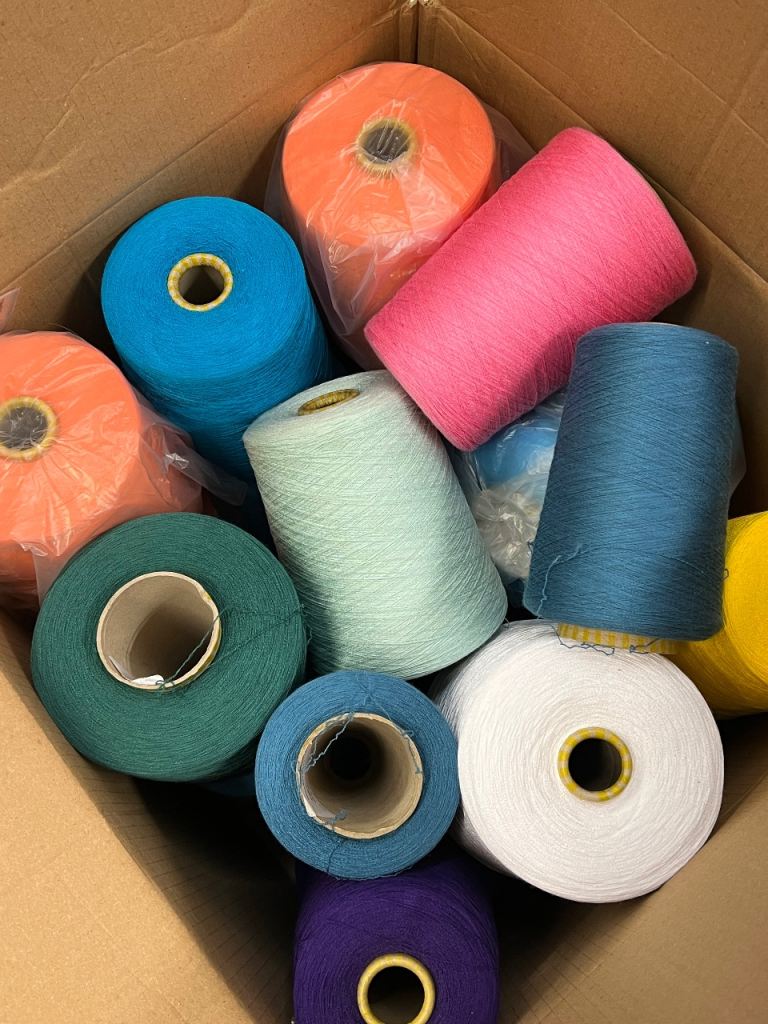 Box of yarn, joblot