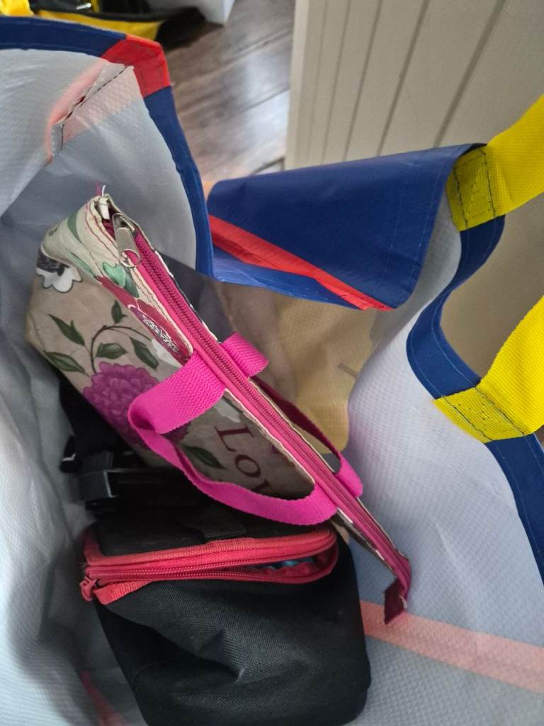 Free items to collect 