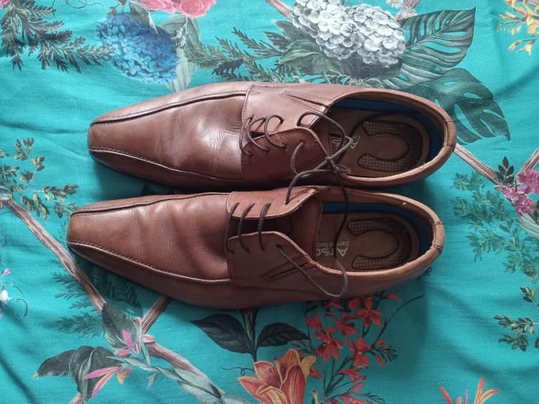 Men's Soft leather shoes by Henleys