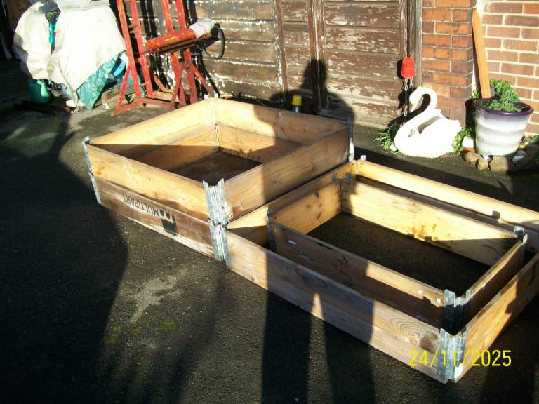 raised bed frame 45'' x 38'' x 8'' approx,  folds up for transport £8