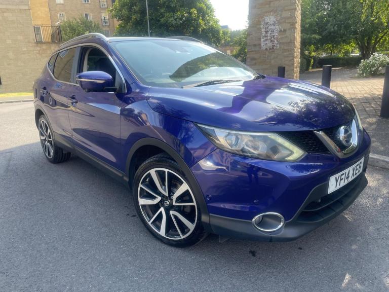 2014 Nissan Qashqai 1.5 dCi Tekna 5dr HATCHBACK DIESEL Manual