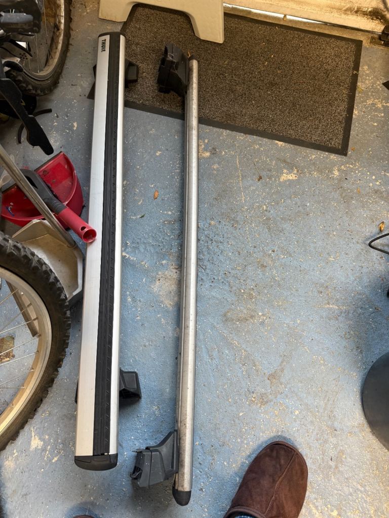 THULE ROOF TOP BARS 