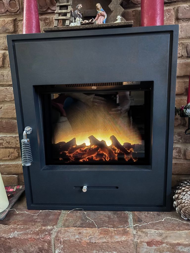 Adam Oslo Electric Inset Fire with remote control 