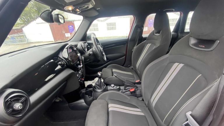 2022 MINI Hatch 1.5 Cooper Sport 5dr Hatchback Petrol Manual