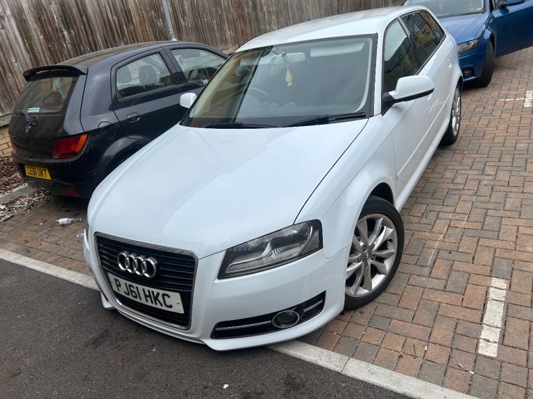 Audi, A3, Hatchback, 2012, Manual, 1598 (cc), 5 doors