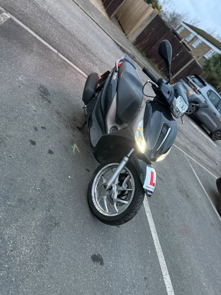 Piaggio, MEDLEY, 2021, 125 (cc)