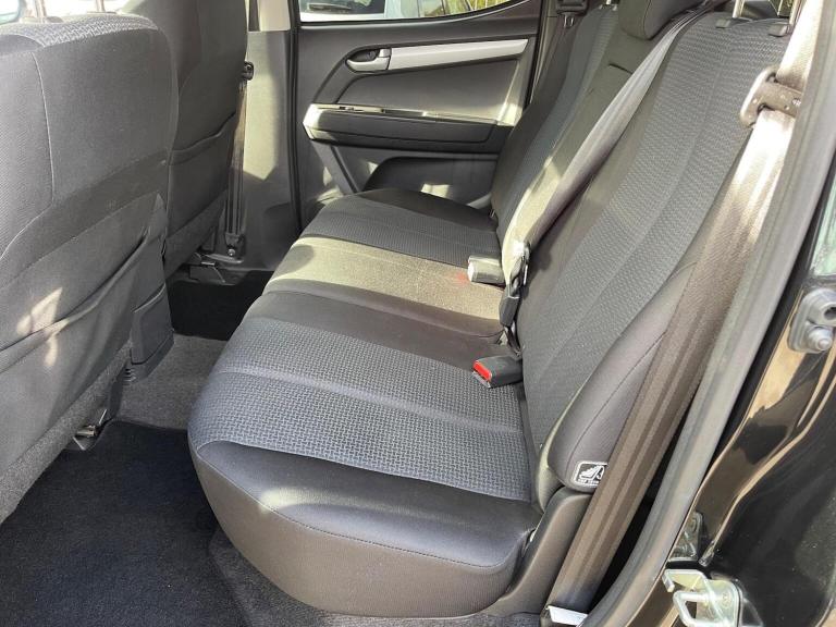 ISUZU D-MAX 2.5 TD Yukon 4x4 4dr 2015