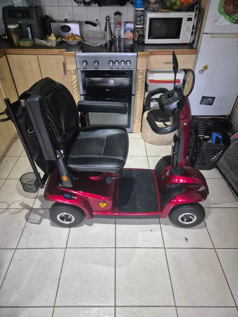 Invacare leo mobility scooter 