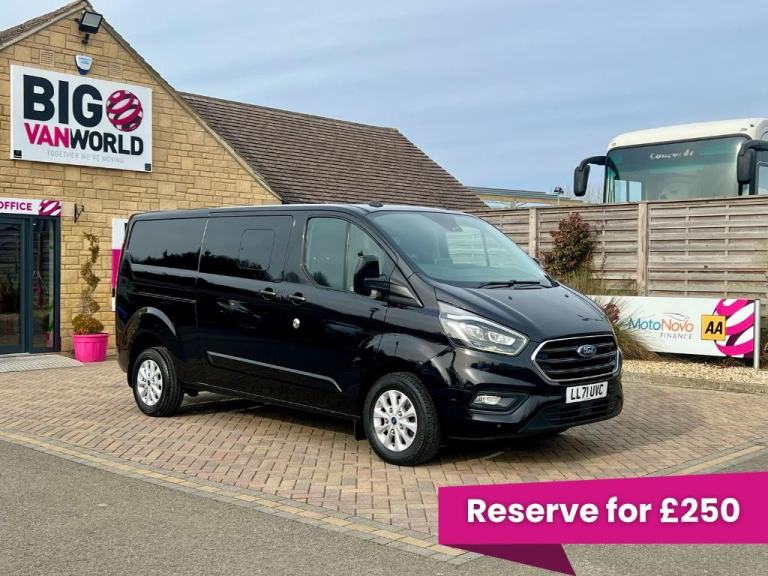 Ford Transit Custom 320 TDCI 185 L2H1 LIMITED ECOBLUE DOUBLE CAB 6 SEAT CREW VAN