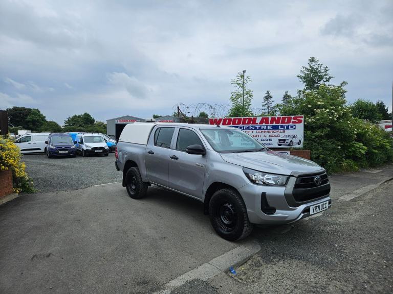 2021 ON 71 PLATE TOYOTA HILUX D-4D 4X4 D-CAB 2.4 TD ULEZ FREE ZONE