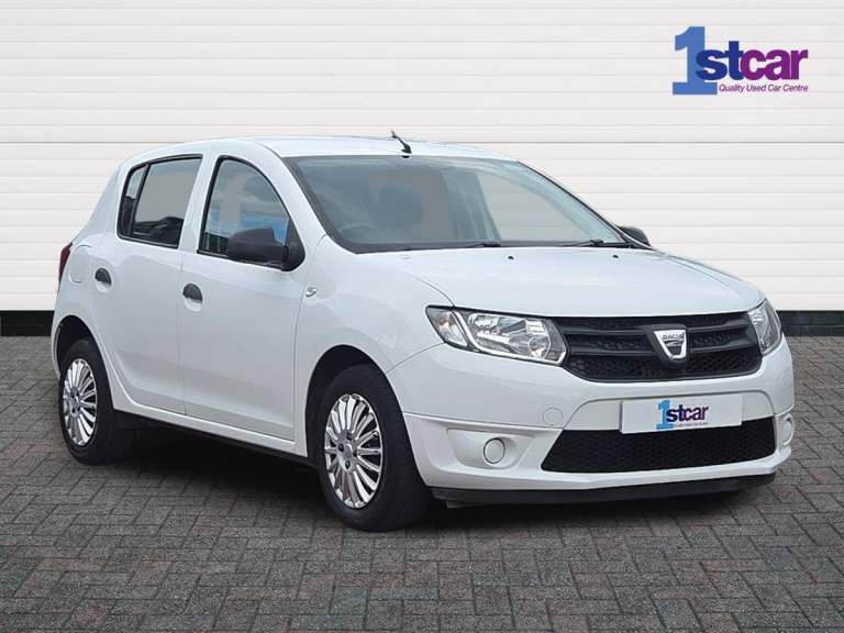 2016 Dacia Sandero Ambiance Hatchback Petrol Manual