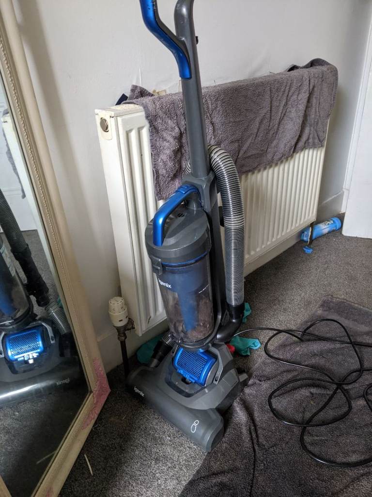 Bush Upright Bagless Vacuum Cleaner - Good Condition