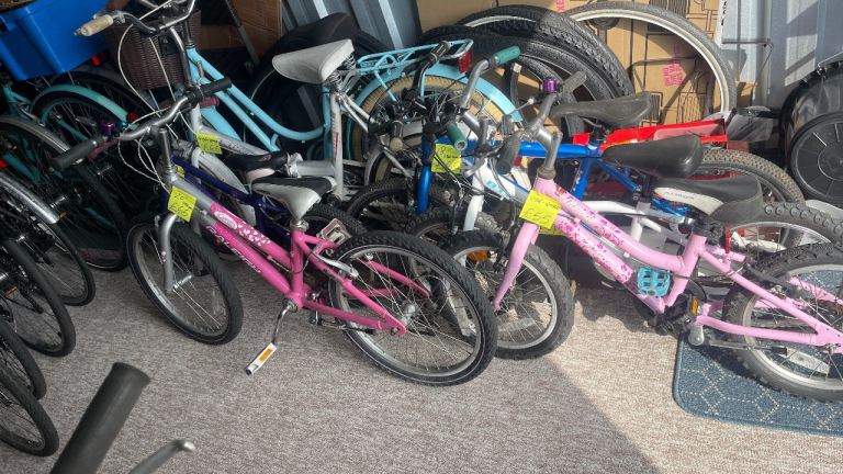 Bicycle bike cycle parts accessories spare parts wheel tyre 