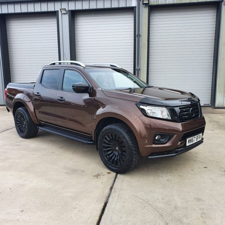 2017 Nissan Navara Double Cab Pick Up Tekna 2.3dCi 190 4WD Auto PICK UP Diesel Automatic