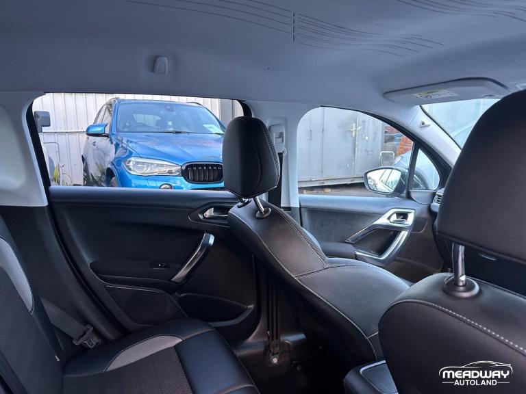 2016 Peugeot 2008 1.2 PureTech Allure 5dr ETG HATCHBACK PETROL Automatic