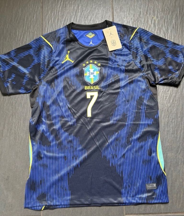 Brazil away blue World Cup shirt size M new with tags 