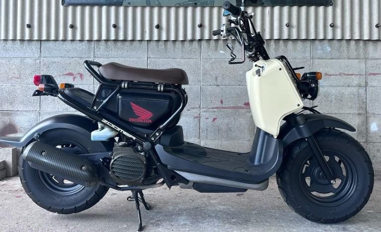 2011 JDM Honda Zoomer 50 fuel injected