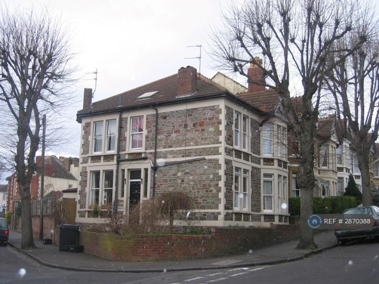 1 bedroom in Churchways Avenue, Bristol, BS7 (#2870388)