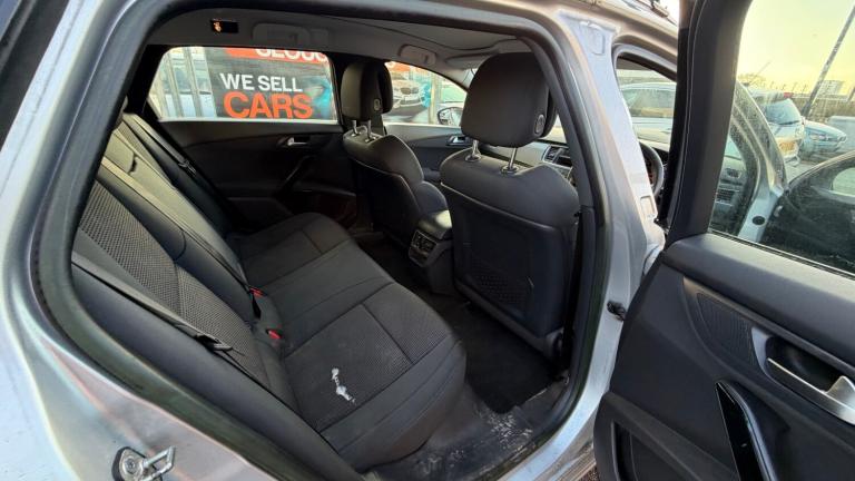 2011 Peugeot 508 1.6 HDi 112 Active 5dr ESTATE Diesel Manual