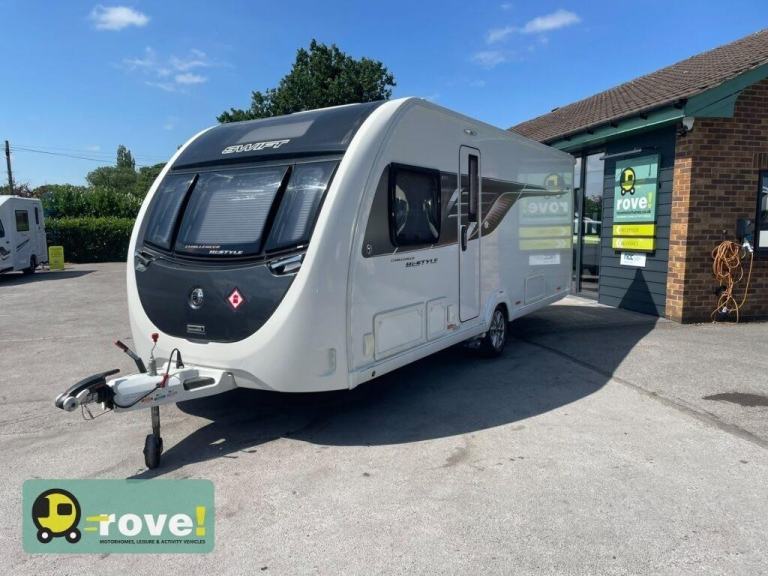 Swift Challenger Hi-Style 580 4 berth end washroom, transverse bed caravan