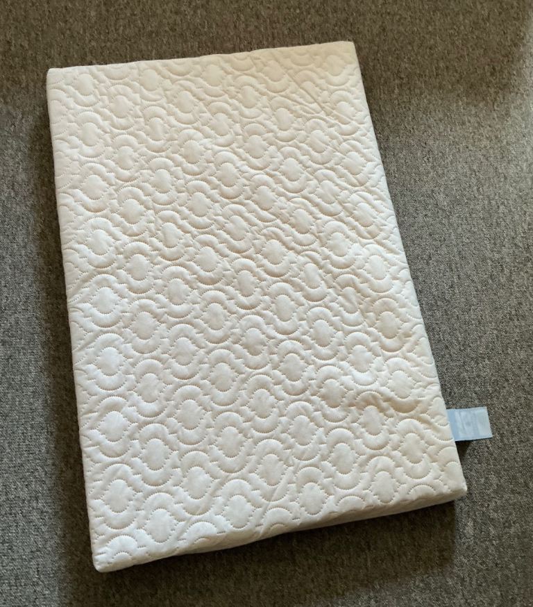 Baby Cot Mattress – Cream, Good Condition
