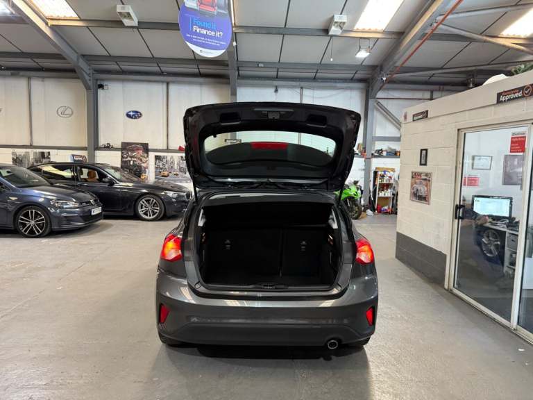 FORD FOCUS 1.5 EcoBlue Zetec 2018