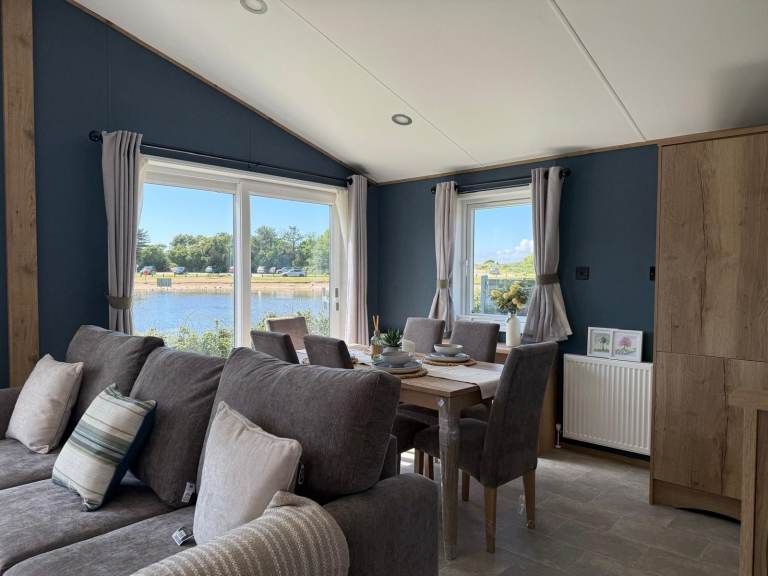 Luxury Lodge, Par Sands, Cornwall 