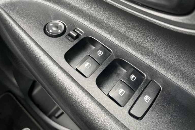 2025 Hyundai i20 1.0T GDi Advance [Nav] 5dr HATCHBACK PETROL Manual