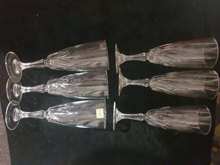 Vintage Luminarc French wine/champagne glasses set of 6