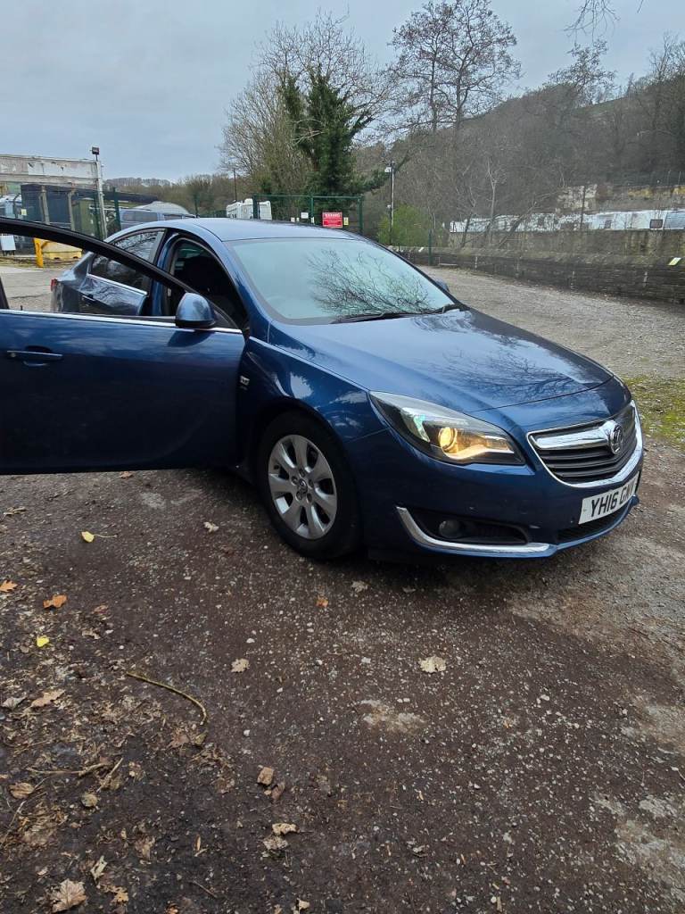 VAUXHALL INSIGNIA 1.6 CDTI SRI ECO , £20 ROAD TAX , 12MTH MOT 