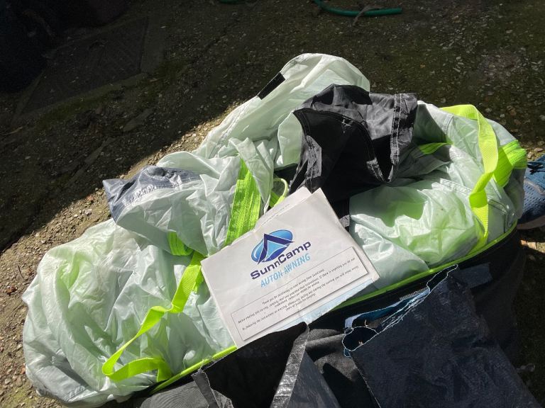 SunnCamp Auton Awning for Camper Van – Good Condition