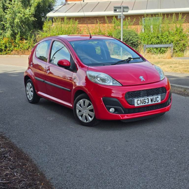 2013 Peugeot, 107 1.0 petrol Low mileage just 50k long MOT 