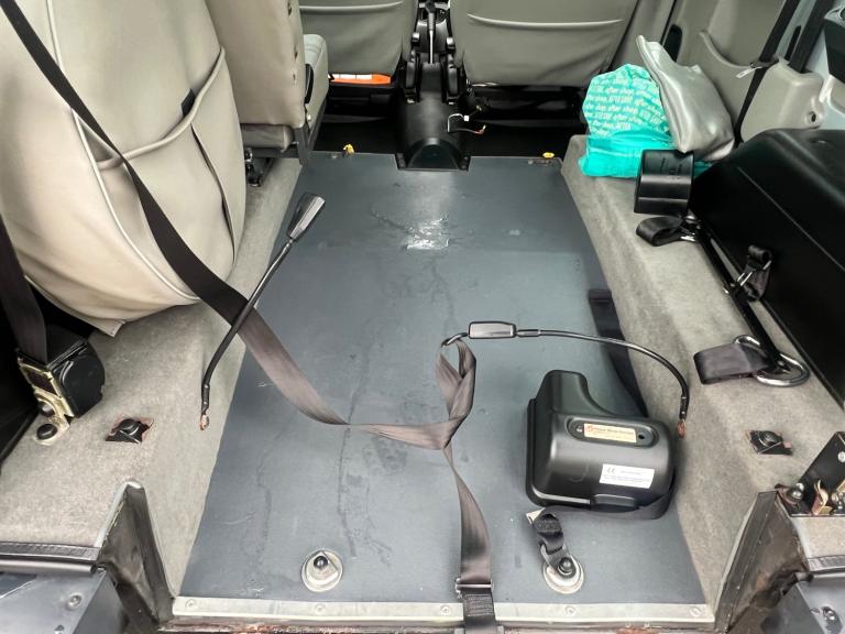 2004 Renault Kangoo 1.6 Expression 5dr Auto MPV Petrol Automatic