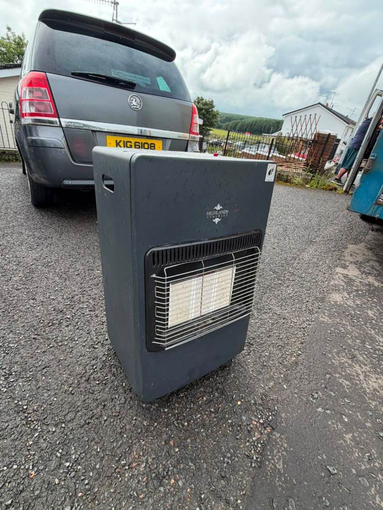 gas super ser heater, perfect for keeping a room warm. Super ser £39